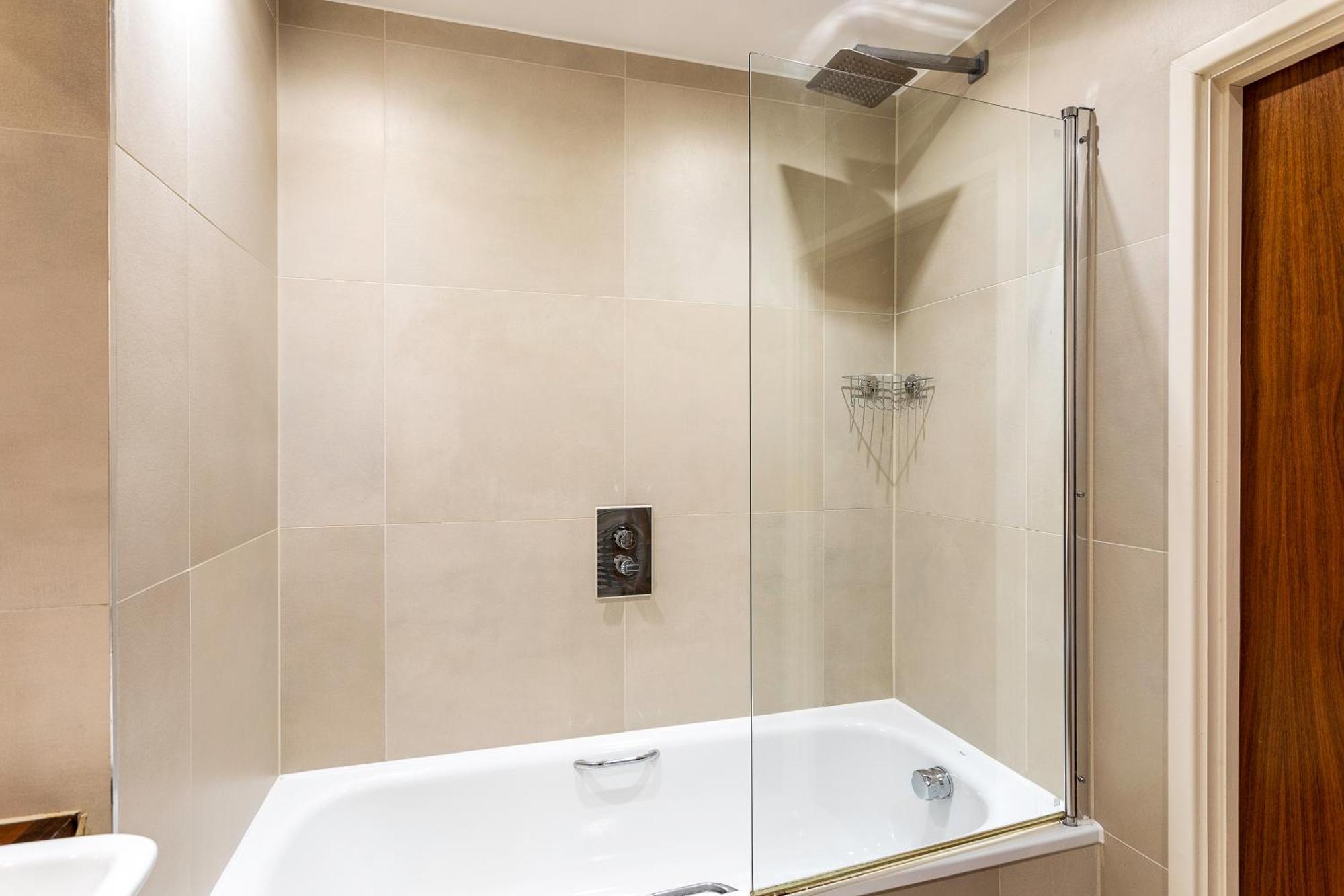 Serene Cityscape - 2Br Luxury Westminster Apartment 伦敦 外观 照片